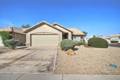 Main picture of 761 N Granada Dr