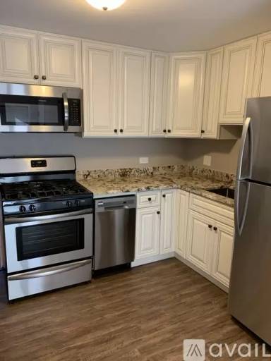 Main picture of 404 S Pine St