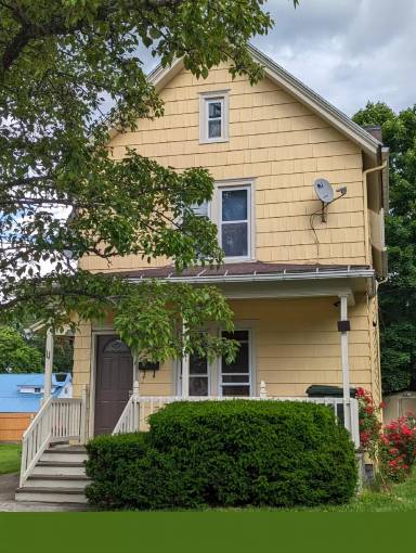 Main picture of 11 Delaware Ave