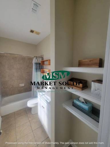 Main picture of 105 W Oglethorpe Ave