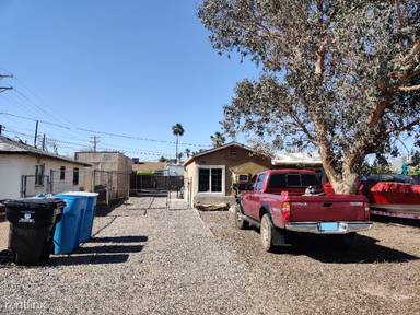 Main picture of 2218 W Medlock Dr