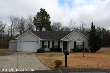 Main picture of 104 Horace Ct