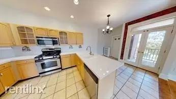 Main picture of 504 Talbot Ave