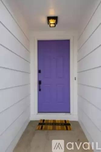 Main picture of 1809 Rice St