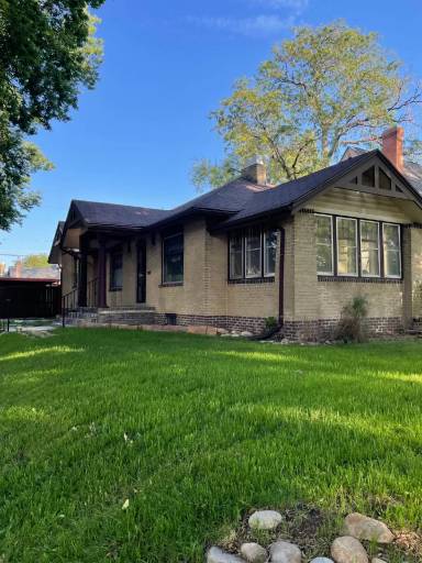 Main picture of 2801 Clermont St