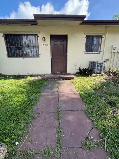 Main picture of 28214 SW 143rd Ct
