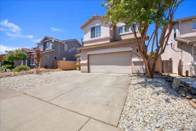 Main picture of 6305 Crimson Ridge Dr