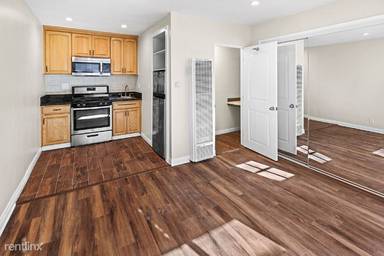 Main picture of 222 3rd St