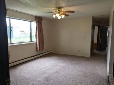 Main picture of 115 N Miles St