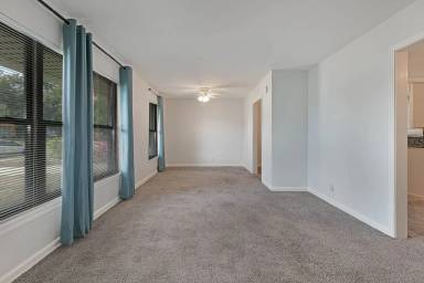 Main picture of 463 Cherry Ridge Dr