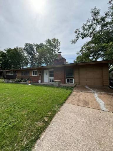 Main picture of 2340 Saint Catherine St