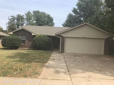 Main picture of 309 Cindy Ave