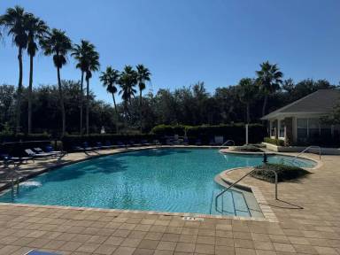 Main picture of Point Meadows Place Condominiums