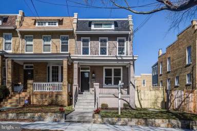 Main picture of 505 Nicholson St NW