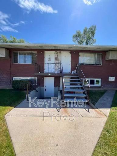 Main picture of 670 S 500 E