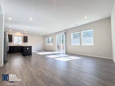 Main picture of 10730 188th St E
