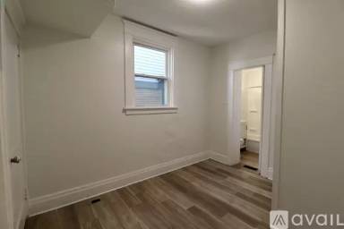 Main picture of 857 Fordham Ave