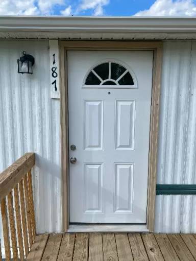 Main picture of 187 Friendly Cir