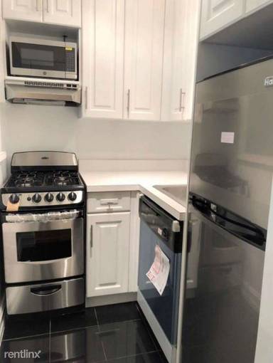 Main picture of 1570 1st Avenue Apartments