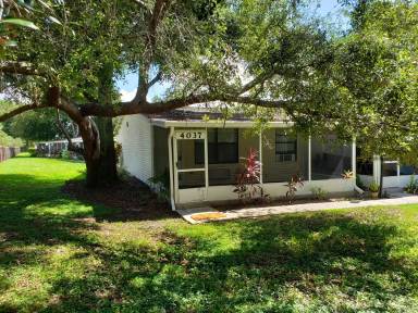Main picture of 4031 E Michigan St