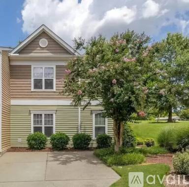 Main picture of 135 Deacon Ridge St