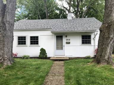 Main picture of 1313 Lexington Ave