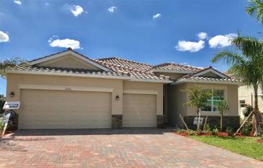Main picture of 2090 Satsuma Ln