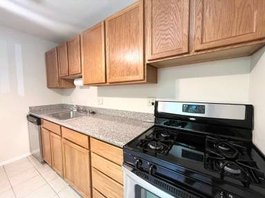 Main picture of 1749 Parkside Dr