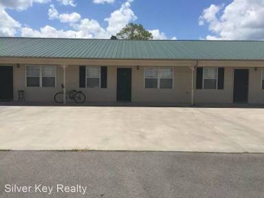 Main picture of 2004 Whitaker Rd