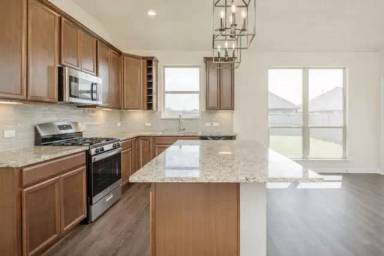 Main picture of 6443 Raleigh Loop