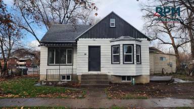 Main picture of 504 29th St
