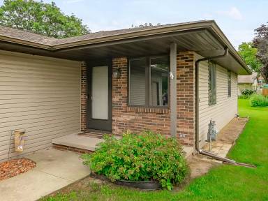 Main picture of 1357 Regal Ave