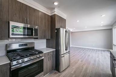 Main picture of 746 S 16th St