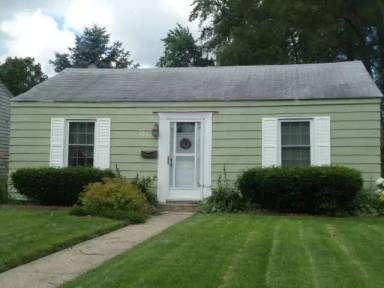 Main picture of 1657 N Adams St