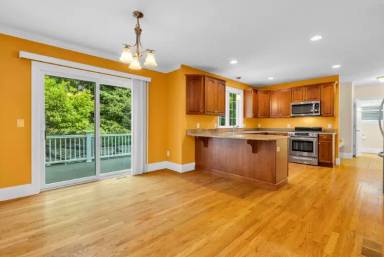 Main picture of 7 Nara Ridge Rd