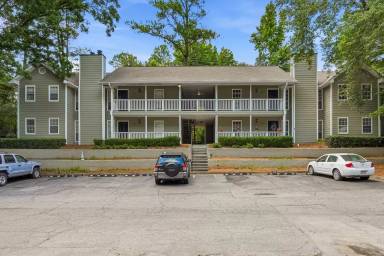 Main picture of 106 Sterling Ct