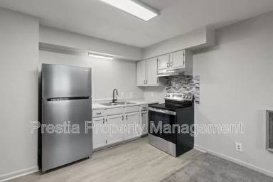 Main picture of 4009 Marie Ave NW