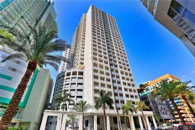 Main picture of The Sail Condo