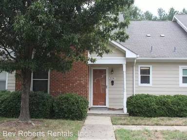 Main picture of 204 Huntington Park Dr
