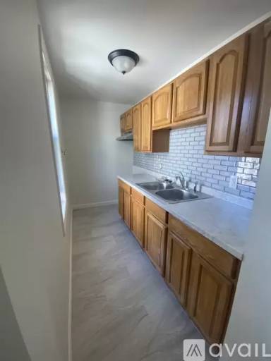 Main picture of 72 Ruth St