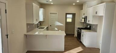 Main picture of 3758 Tranquility St