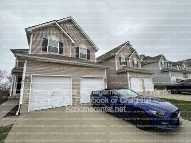 Main picture of 8657 NE 97th St