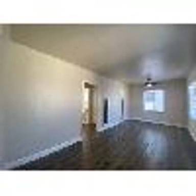 Main picture of 110 Pomona Ave