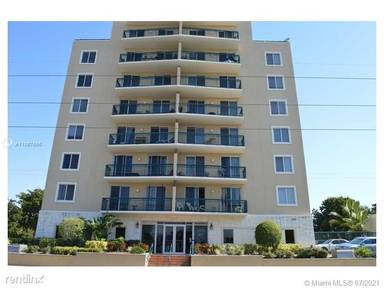 Main picture of 2501 S Douglas Rd