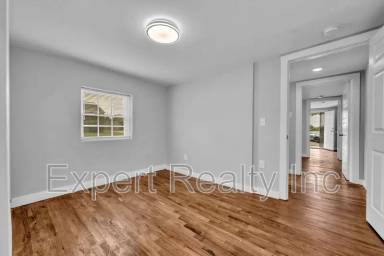 Main picture of 546 55th St