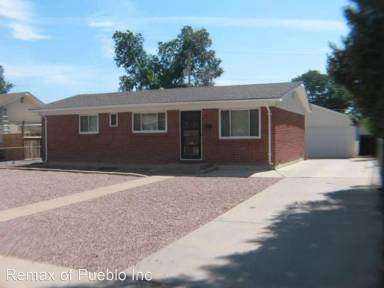 Main picture of 1908 Ridgewood Ln