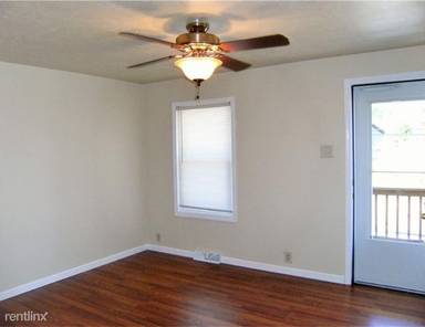 Main picture of 246 Cedar St