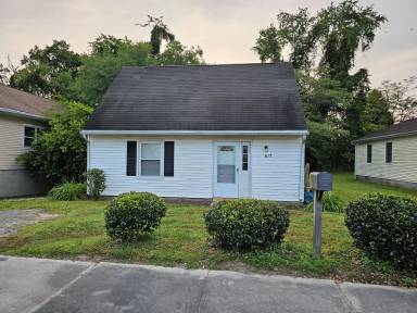 Main picture of 617 Jefferson St