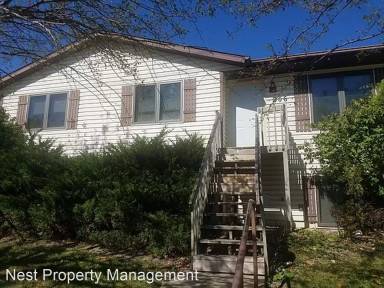 Main picture of 204 W Benton St