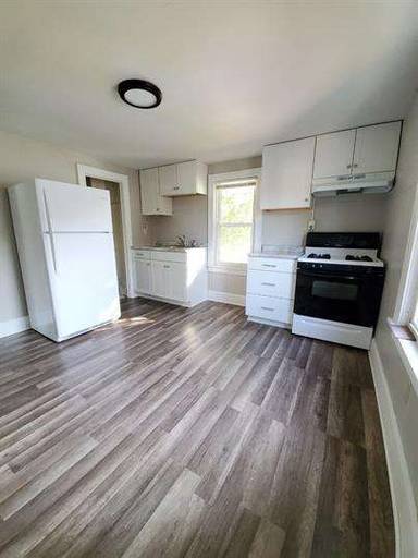 Main picture of 2002 Myrtle Ave NW